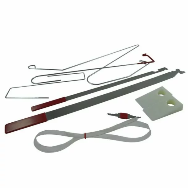 SET DE USTENSILE PENTRU DESCHIDEREA MASINILOR